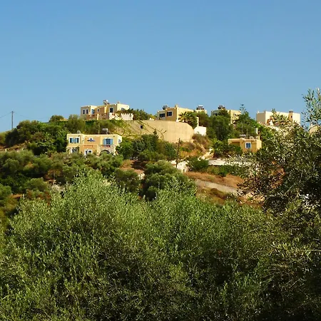 Clio With Pool Crete Villa